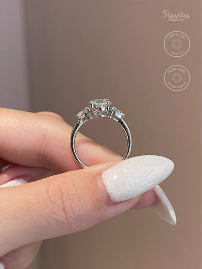 The Evelyn Ring, 3 Carat, Oval, Brilliant, 3-Stone